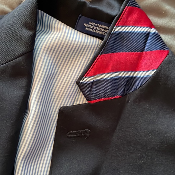 IZOD boys navy blue blazer jacket. - Picture 7 of 7